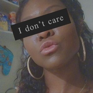 Meet your Posher, December